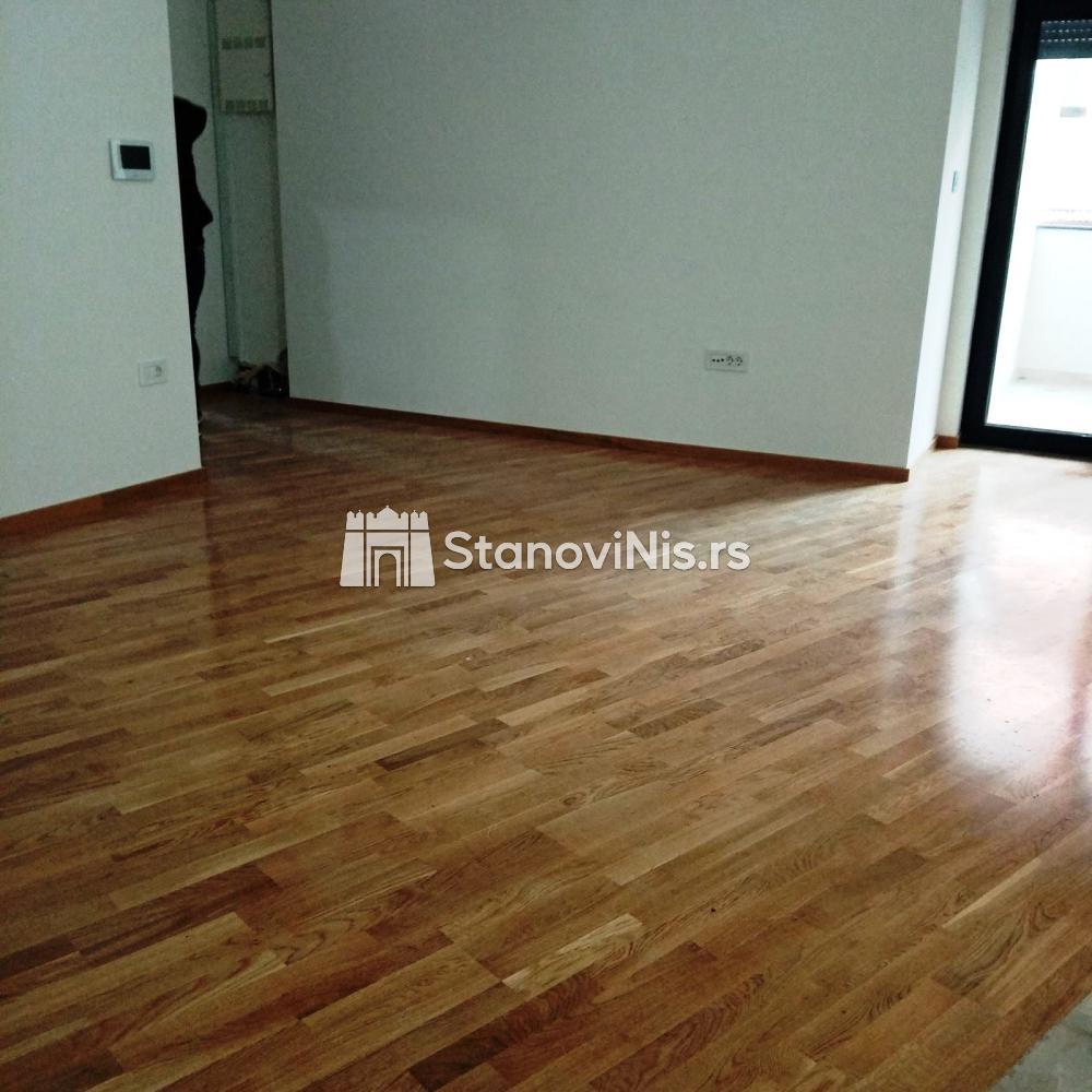 Slika 2 - Lux, nov troiposoban stan sa PDV-om u centru ID#3286