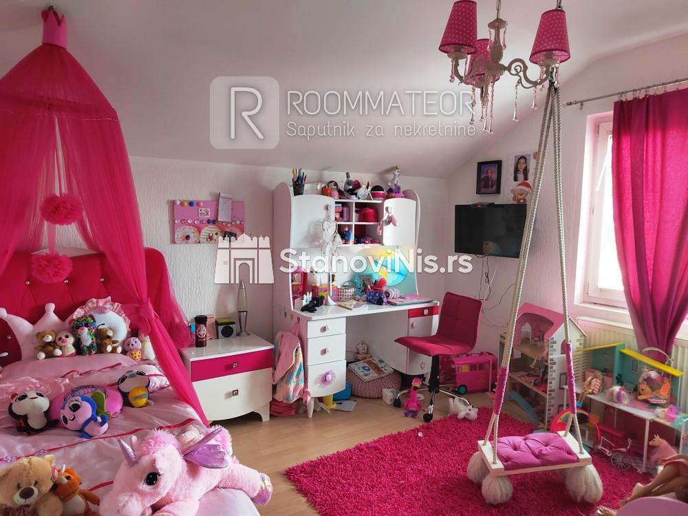 Slika 5 - Tripleks u blizini Delta Planeta, 200m2 ID#3517