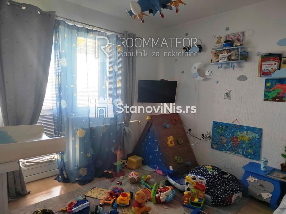 Slika 6 - Tripleks u blizini Delta Planeta, 200m2 ID#3517