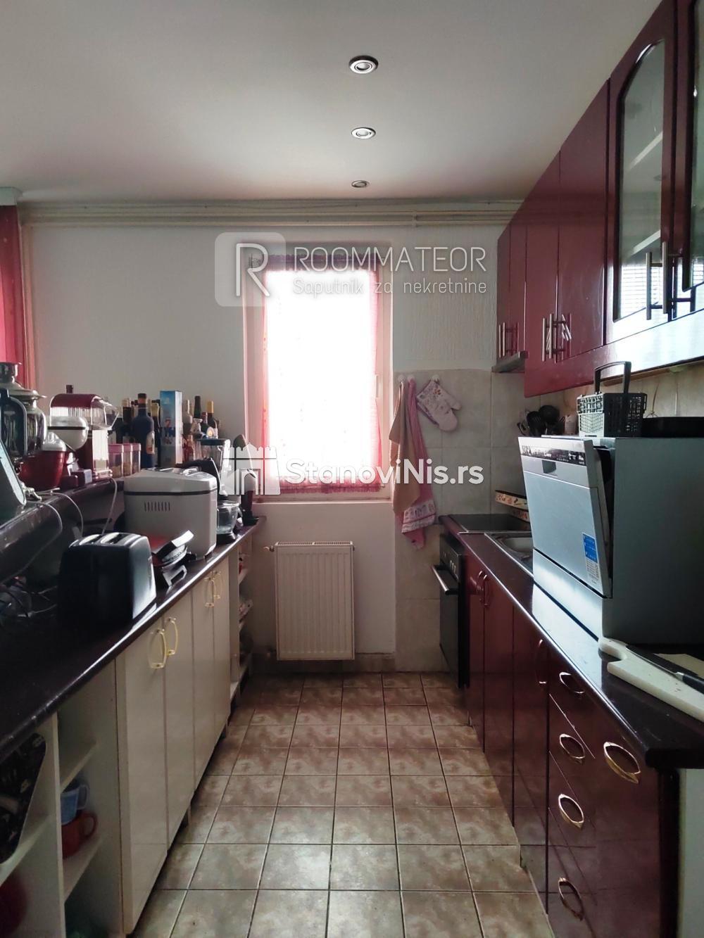 Slika 3 - Tripleks u blizini Delta Planeta, 200m2 ID#3517