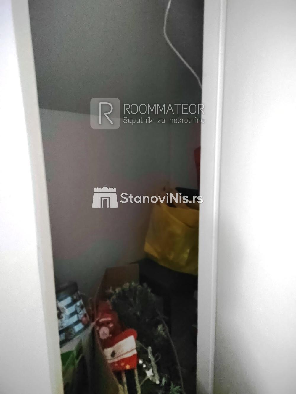 Slika 9 - Tripleks u blizini Delta Planeta, 200m2 ID#3517