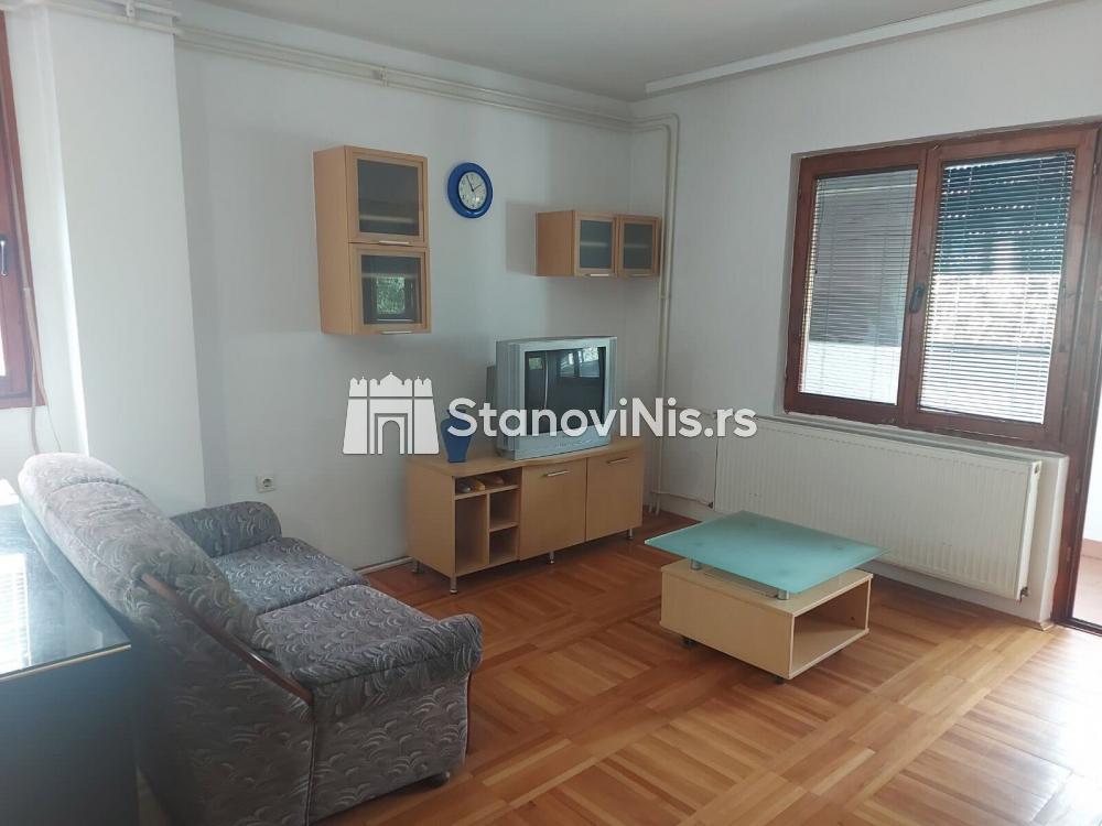 Slika 6 - Prodaja dvoiposobnog stana, Branka Krsmanovića 19 Niš, terasa, lift