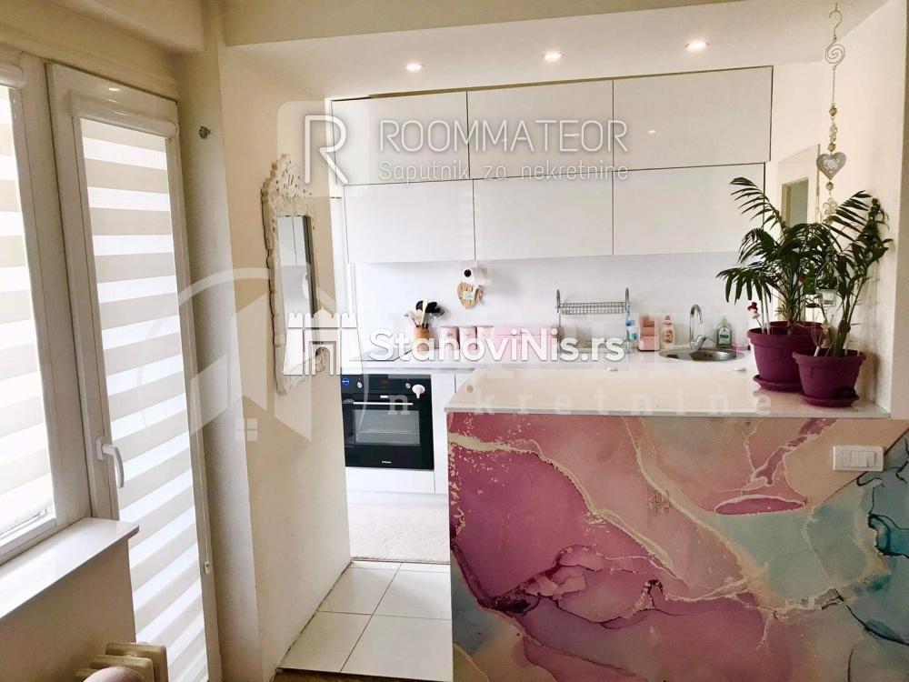 Slika 10 - Stan u zgradi, uknjižen, centralno grejanje, oglas ID p-09148