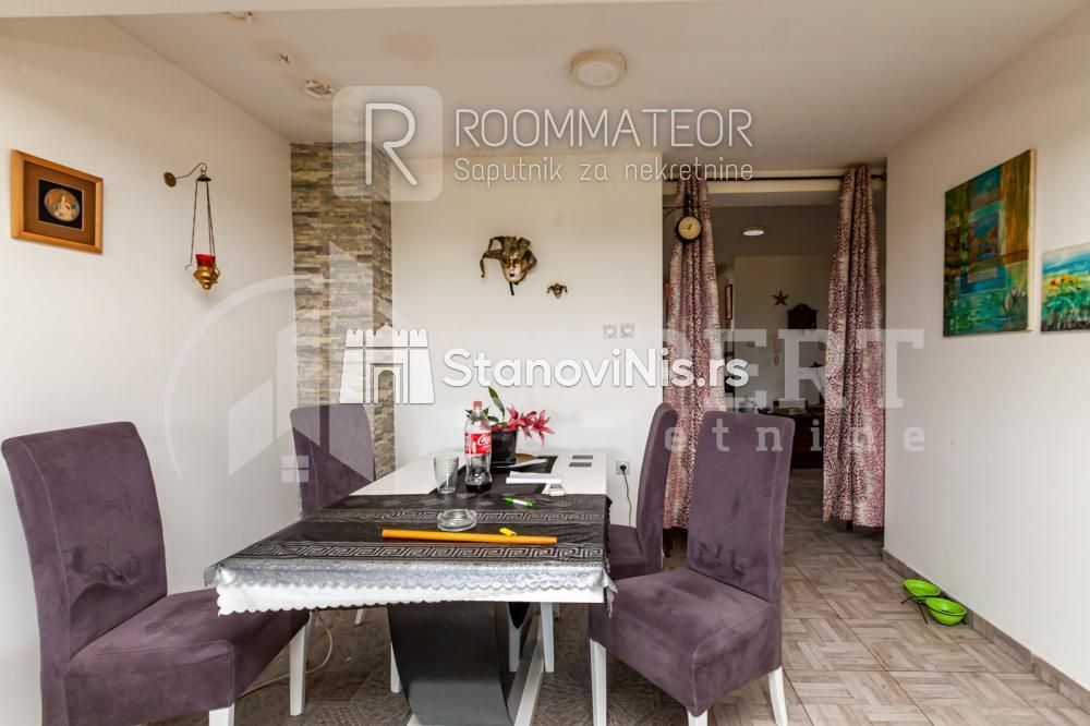 Slika 4 - Stan u zgradi, novogradnja, uknjižen, grejanje na struju, oglas ID p-08834