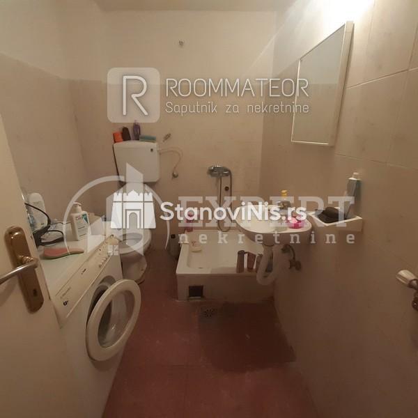 Slika 2 - Stan u zgradi, uknjižen, centralno grejanje, oglas ID p-08892