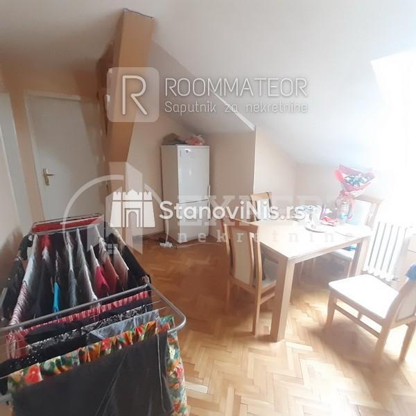 Slika 3 - Stan u zgradi, uknjižen, centralno grejanje, oglas ID p-08892