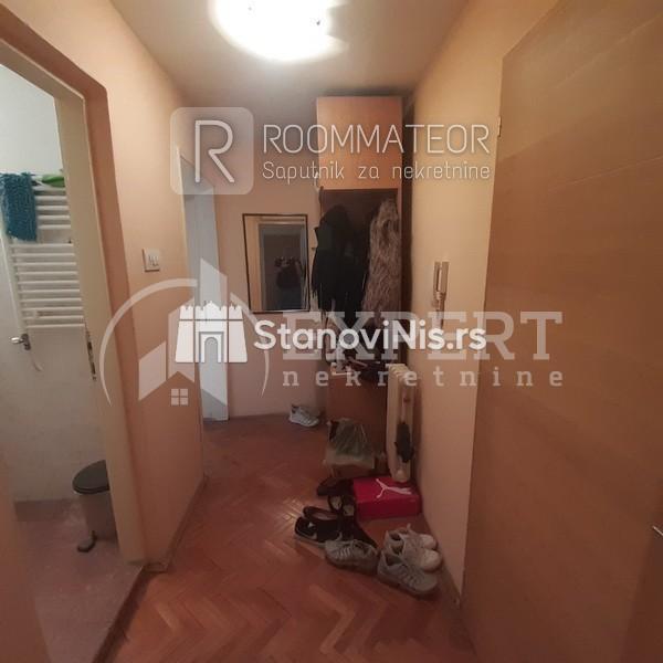 Slika 1 - Stan u zgradi, uknjižen, centralno grejanje, oglas ID p-08892