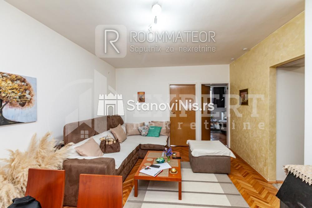 Slika 1 - Stan u zgradi, oglas ID p-08315