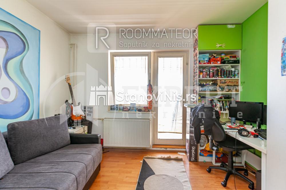 Glavna slika -Stan u zgradi, uknjižen, oglas ID p-08481