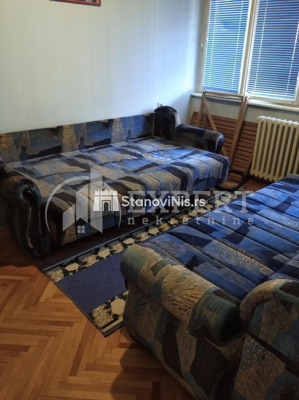 Glavna slika -Stan u zgradi, uknjižen, centralno grejanje, oglas ID p-07907