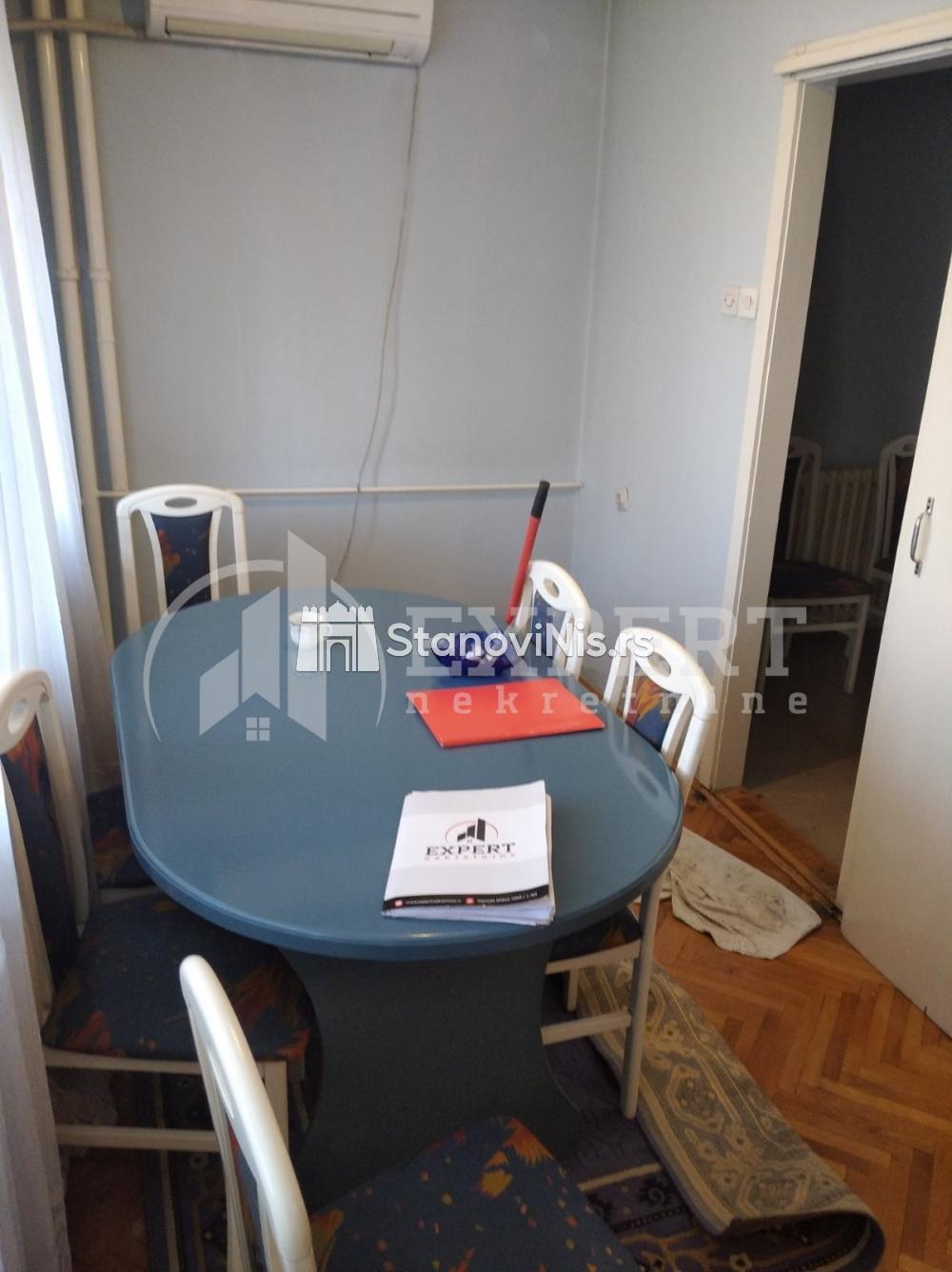 Slika 7 - Stan u zgradi, uknjižen, centralno grejanje, oglas ID p-07907