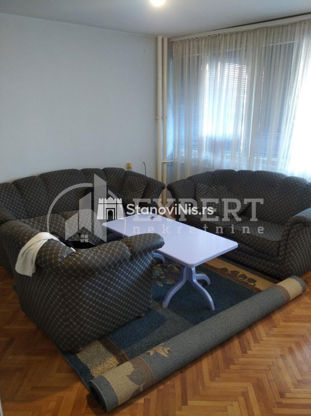 Slika 5 - Stan u zgradi, uknjižen, centralno grejanje, oglas ID p-07907