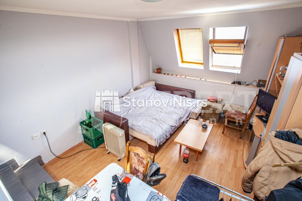 Glavna slika -Garsonjera, oglas ID p-07822