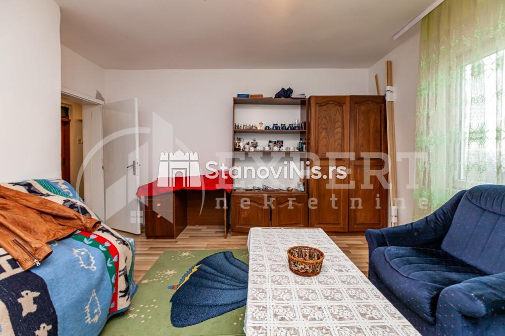 Slika 7 - Stan u zgradi, grejanje na struju, oglas ID p-07778