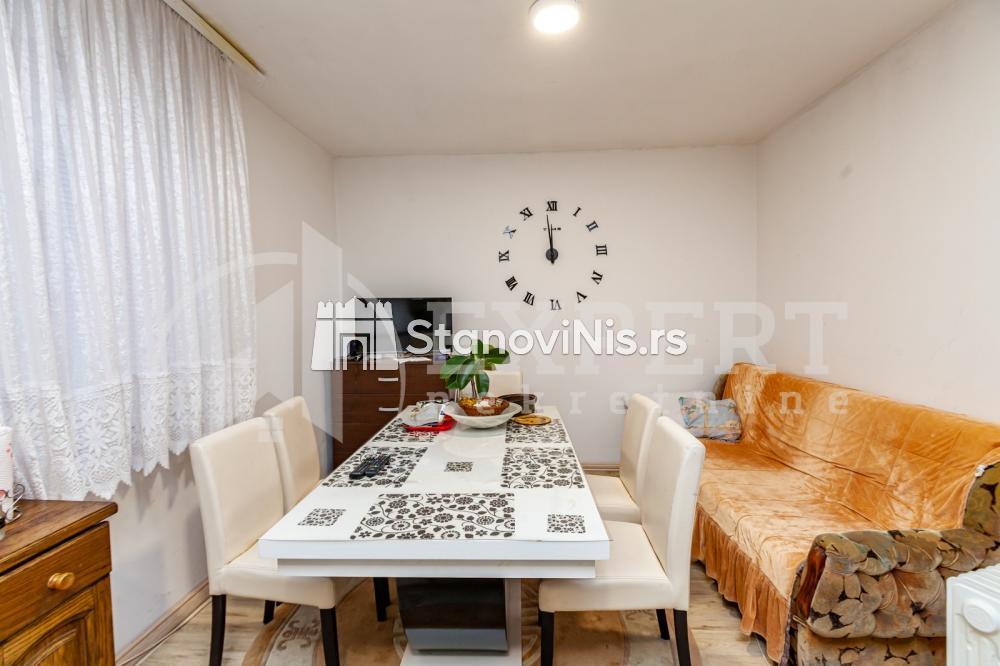 Slika 4 - Stan u zgradi, grejanje na struju, oglas ID p-07778
