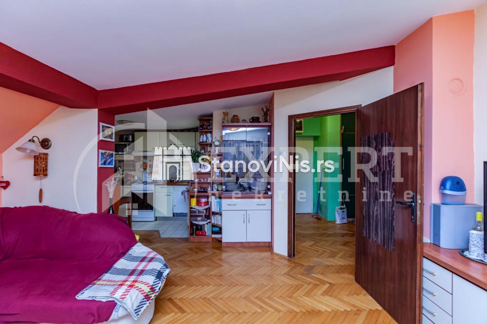 Slika 3 - Stan u zgradi, uknjižen, grejanje na struju, oglas ID p-07561