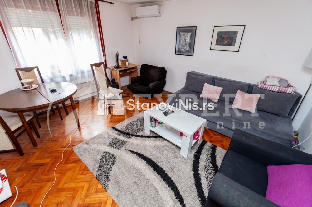 Slika 3 - Stan u zgradi, etažno grejanje, oglas ID p-06835