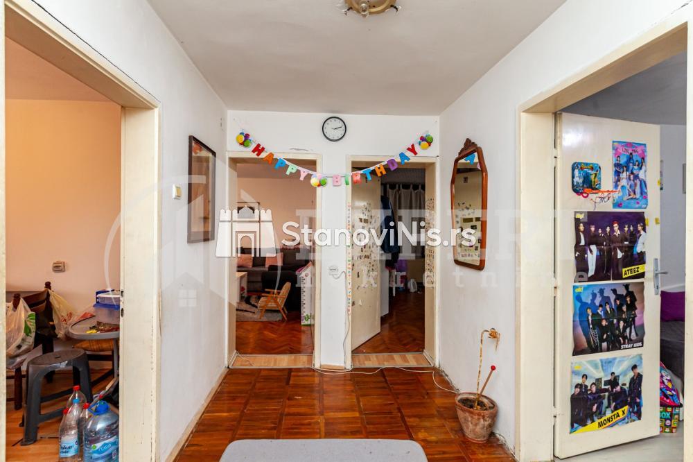 Slika 10 - Stan u zgradi, etažno grejanje, oglas ID p-06835