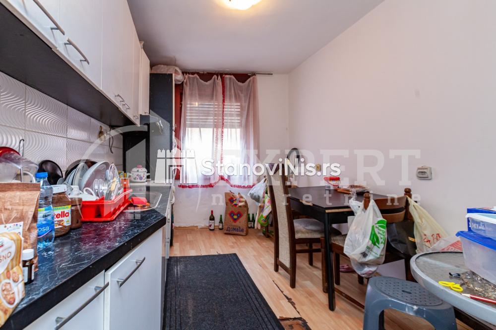 Slika 4 - Stan u zgradi, etažno grejanje, oglas ID p-06835