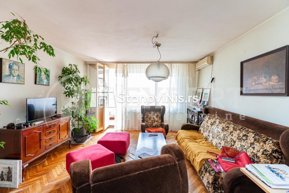 Slika 1 - Stan u zgradi, uknjižen, centralno grejanje, oglas ID p-06507