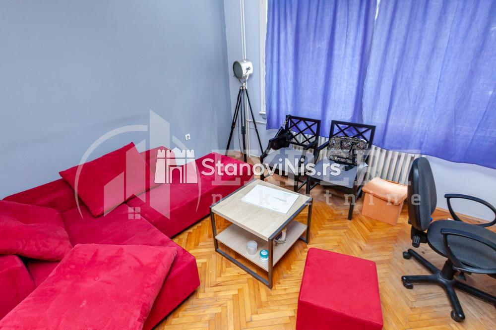 Slika 6 - Stan u zgradi, uknjižen, centralno grejanje, oglas ID p-06507