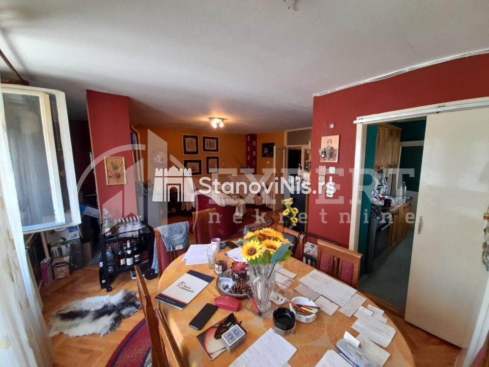 Glavna slika -Stan u zgradi, oglas ID p-06367