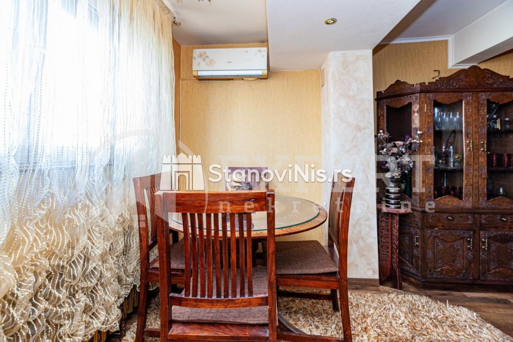 Slika 5 - Stan u zgradi, uknjižen, centralno grejanje, oglas ID p-06061