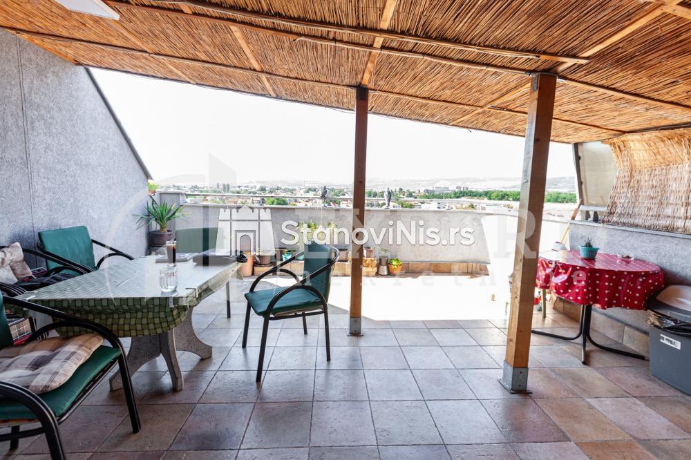 Slika 9 - Stan u zgradi, novogradnja, uknjižen, centralno grejanje, oglas ID p-06096