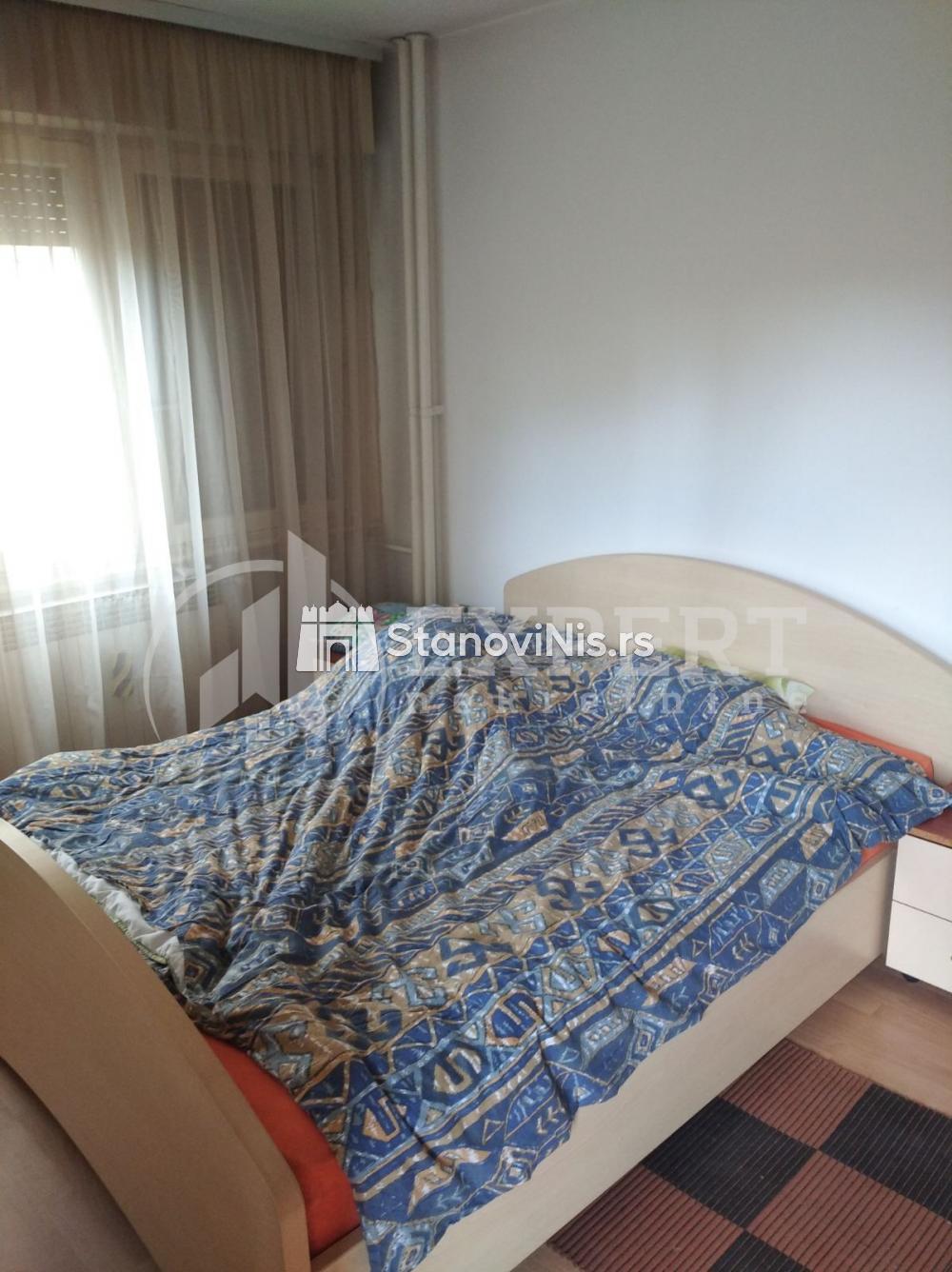 Slika 10 - Stan u zgradi, uknjižen, centralno grejanje, oglas ID p-05893