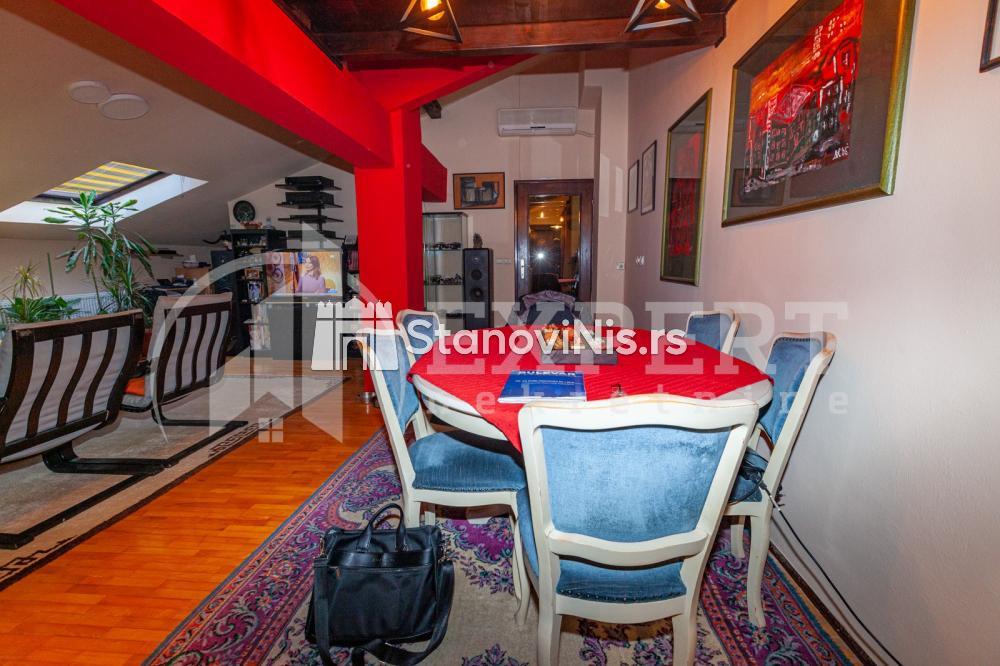 Slika 11 - Stan u zgradi, etažno grejanje, oglas ID p-04352