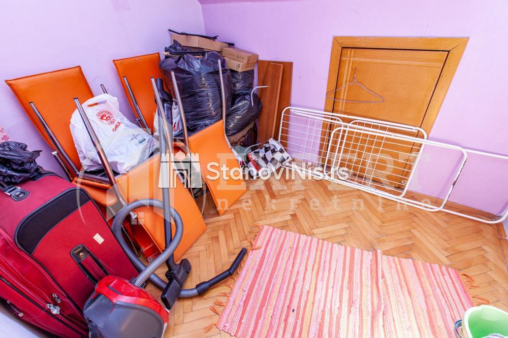 Slika 1 - Stan u zgradi, oglas ID p-02910