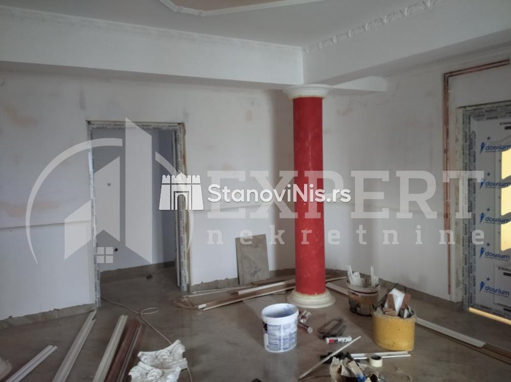 Slika 10 - Stan u zgradi, uknjižen, etažno grejanje, oglas ID p-01042