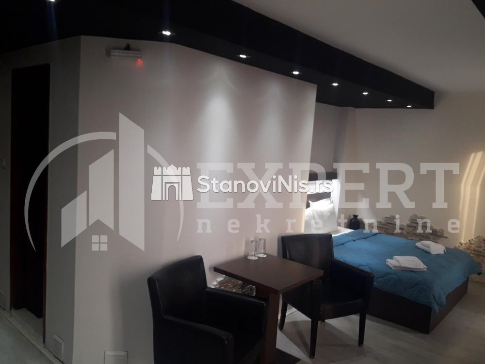 Slika 6 - Stan u zgradi, uknjižen, grejanje na struju, oglas ID p-01040