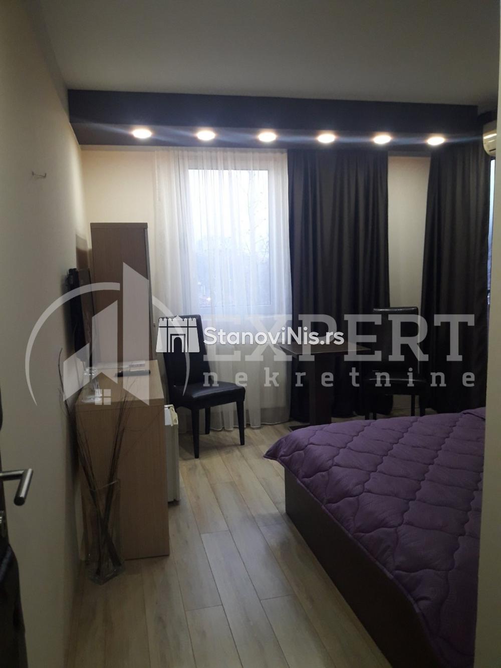 Slika 1 - Stan u zgradi, uknjižen, grejanje na struju, oglas ID p-01040