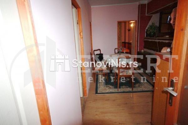 Glavna slika -Stan u zgradi, uknjižen, oglas ID p-0678