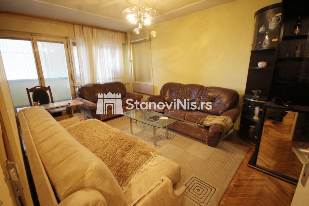 Slika 7 - Stan u zgradi, uknjižen, centralno grejanje, oglas ID p-0513