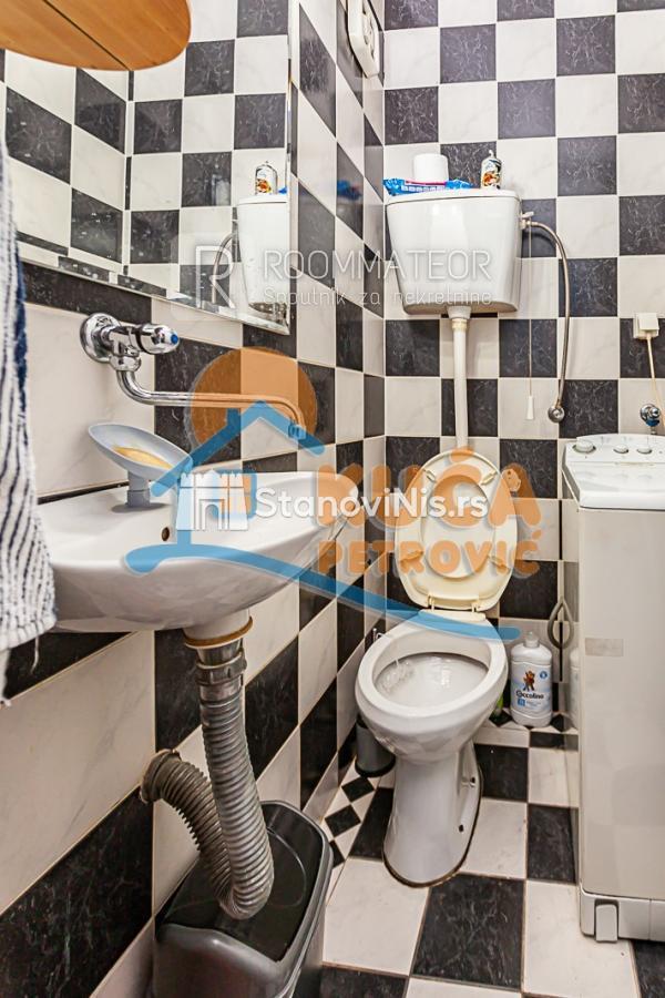 Slika 1 - Stan u zgradi, uknjižen, centralno grejanje, oglas ID p-09992