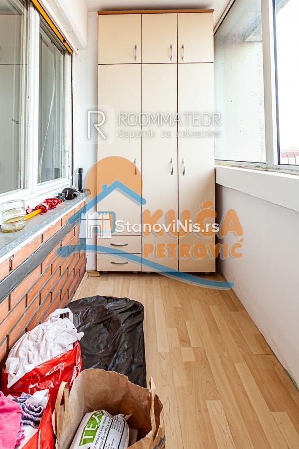 Slika 8 - Stan u zgradi, uknjižen, centralno grejanje, oglas ID p-09992