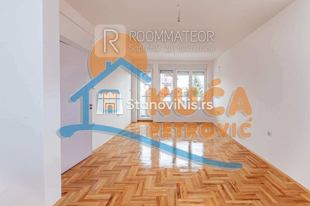 Slika 2 - Stan u zgradi, oglas ID p-08591