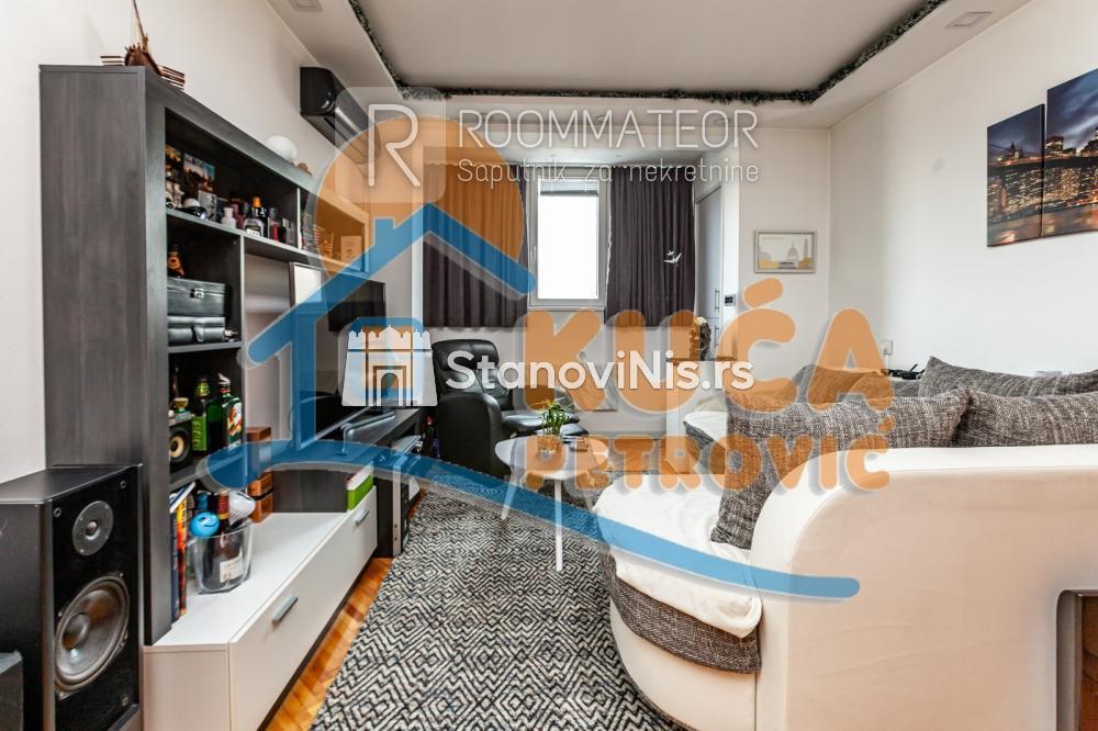 Slika 3 - Stan u zgradi, oglas ID p-08315