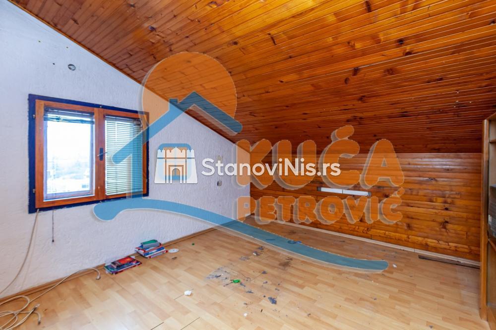 Slika 7 - Stan u zgradi, uknjižen, centralno grejanje, oglas ID p-08006