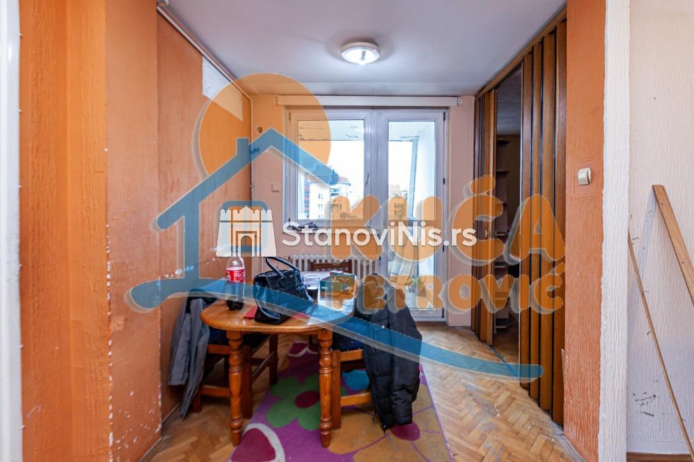 Slika 8 - Stan u zgradi, uknjižen, centralno grejanje, oglas ID p-08006