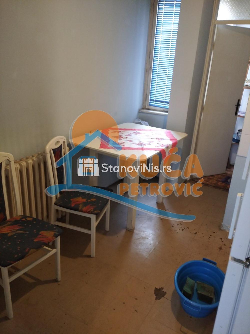 Slika 8 - Stan u zgradi, uknjižen, centralno grejanje, oglas ID p-07907