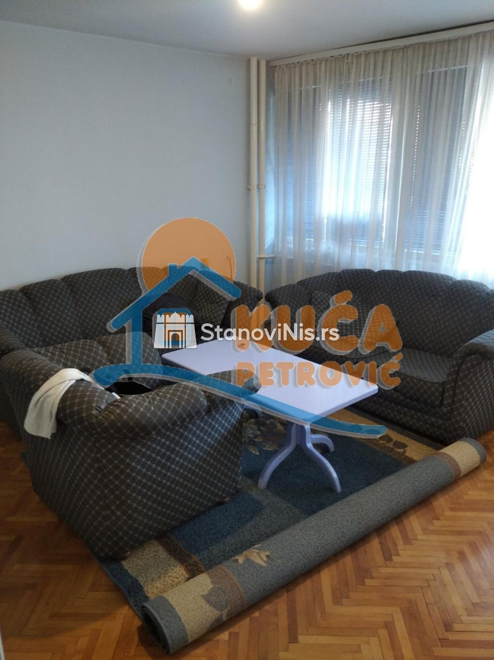 Slika 5 - Stan u zgradi, uknjižen, centralno grejanje, oglas ID p-07907