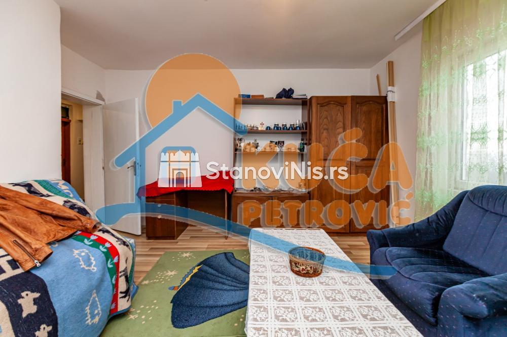 Slika 7 - Stan u zgradi, grejanje na struju, oglas ID p-07778