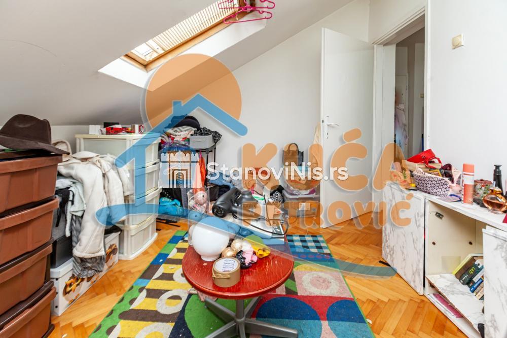 Slika 4 - Stan u zgradi, oglas ID p-07604