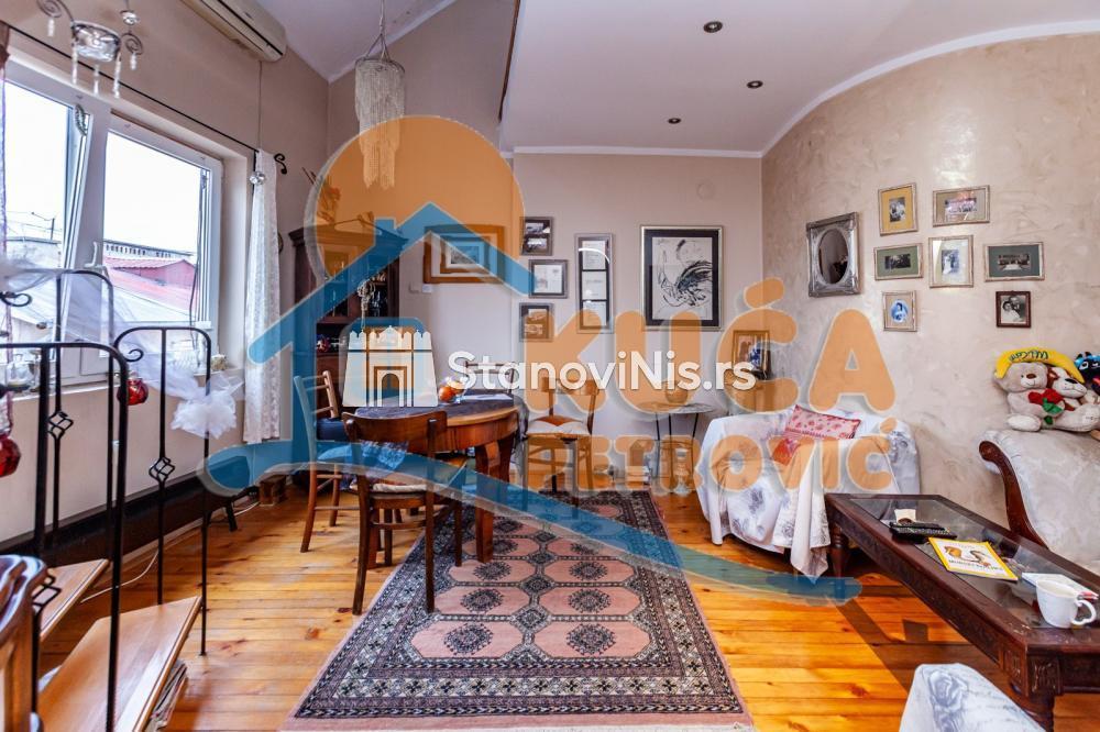 Glavna slika -Stan u zgradi, oglas ID p-07384