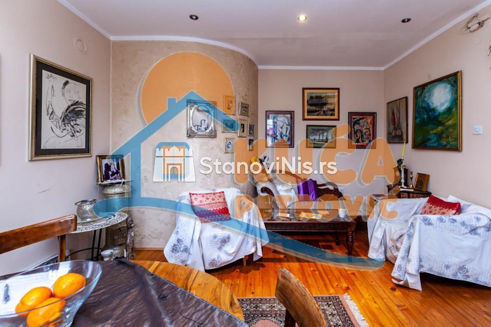 Slika 2 - Stan u zgradi, oglas ID p-07384