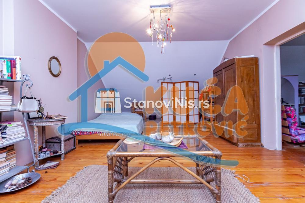 Slika 6 - Stan u zgradi, oglas ID p-07384