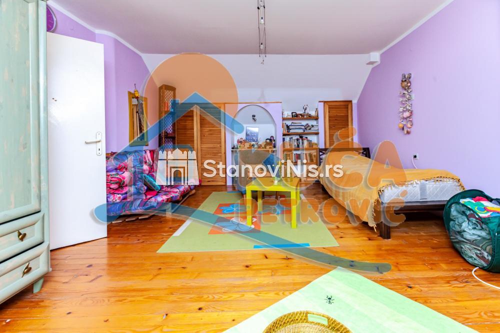 Slika 8 - Stan u zgradi, oglas ID p-07384